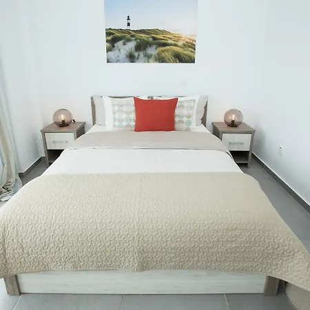 아파트 Malibu Court *