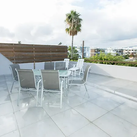 Malibu Court Apartman Limassol